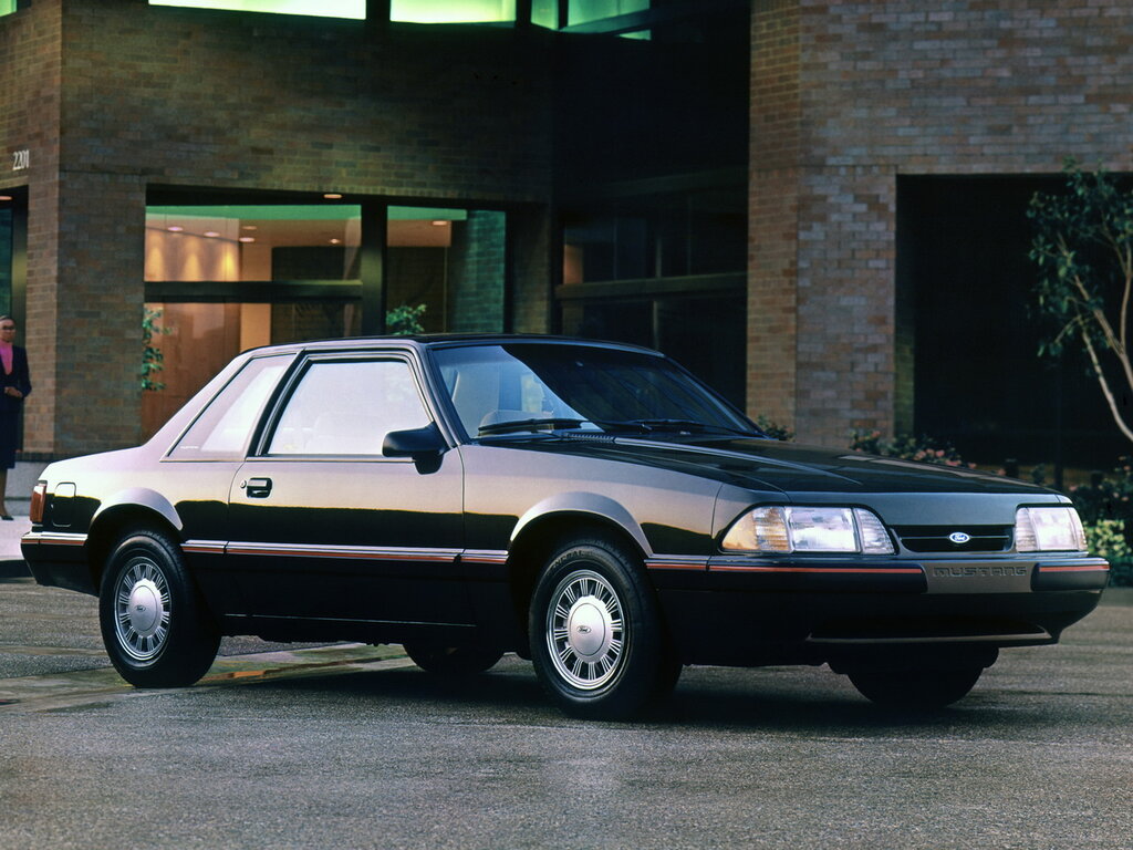 Ford Mustang (66B) 3 поколение, 2-й рестайлинг, купе (08.1986 - 09.1993)